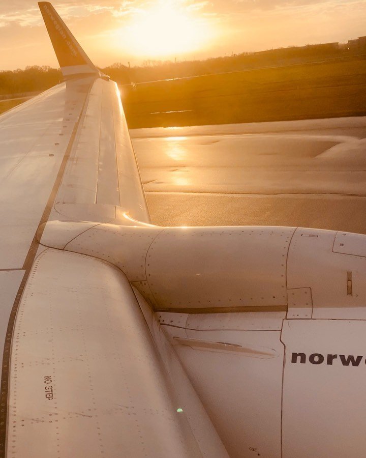 How do I actually talk to someone at Norwegian Airlines?