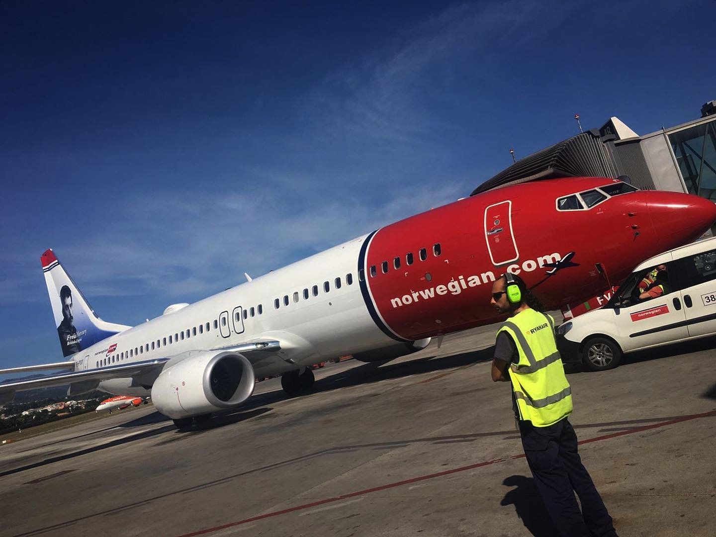 change passanger name on Norwegian flight reservation