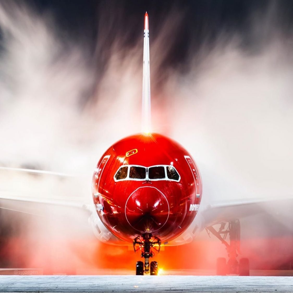 How Do I Speak to a Live Person at Norwegian Airlines?