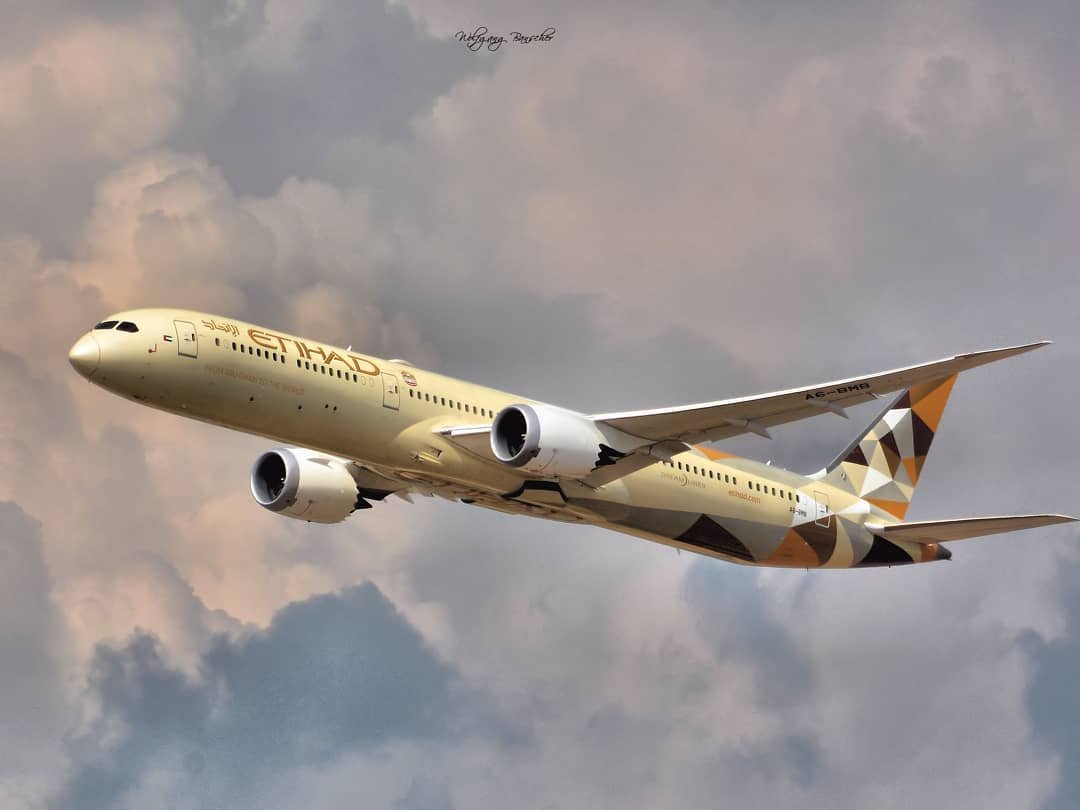 Replace passenger name on Etihad flight ticket