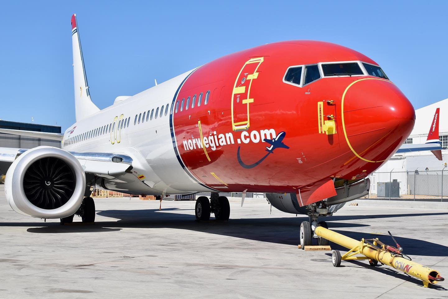 How to talk to an Norwegian airlines representative