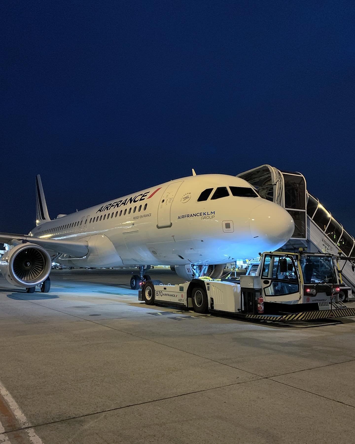 How do I change a passenger's Name on an Air France Airlines Flight flight?