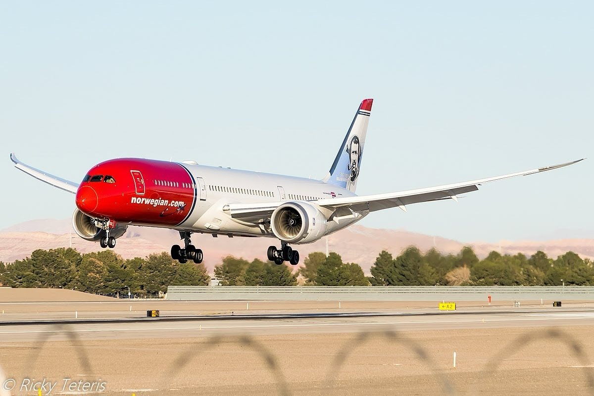 How do I change my last Name on my Norwegian Airlines Flight ticket?