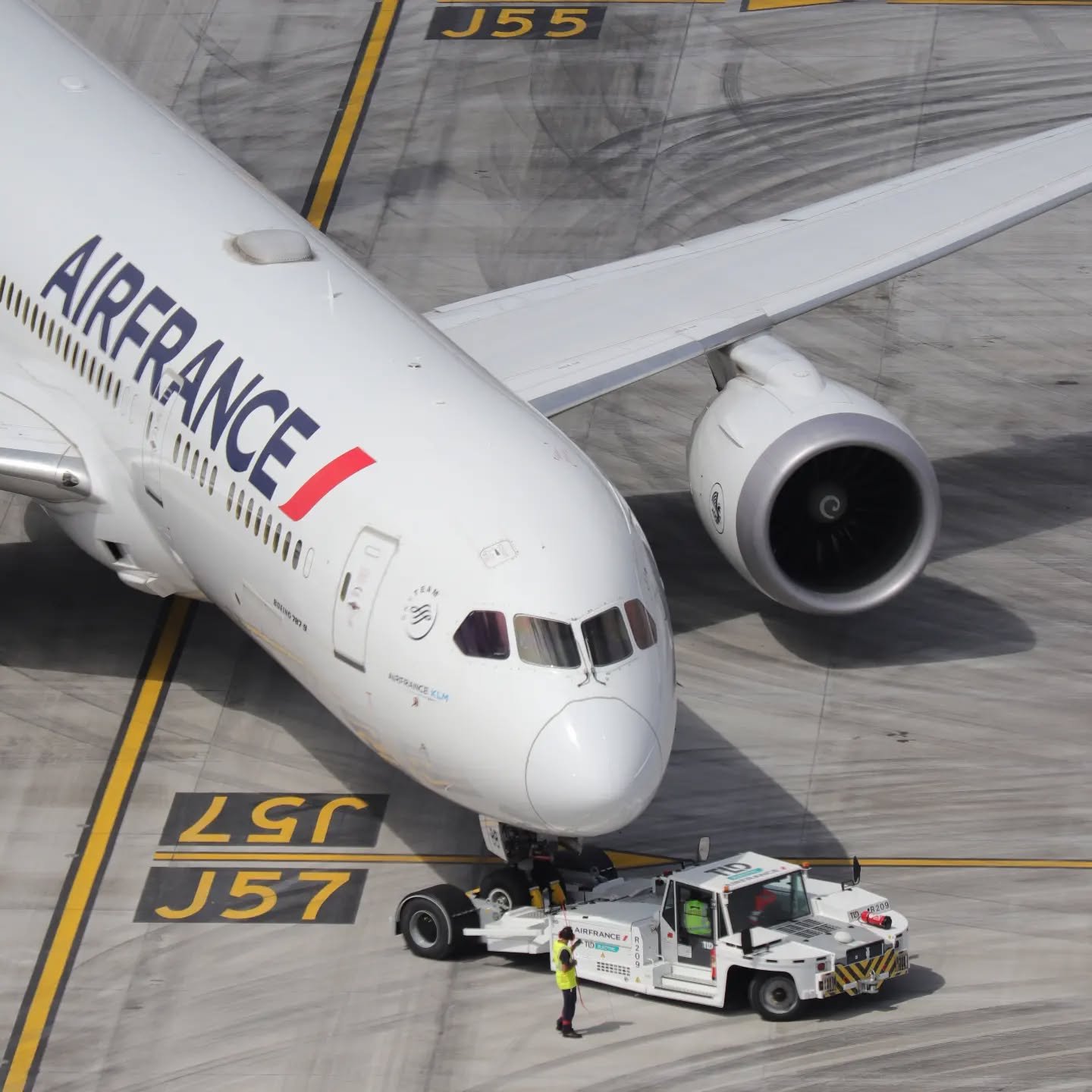 How do I change my last Name on my Air France Airlines Flight ticket?