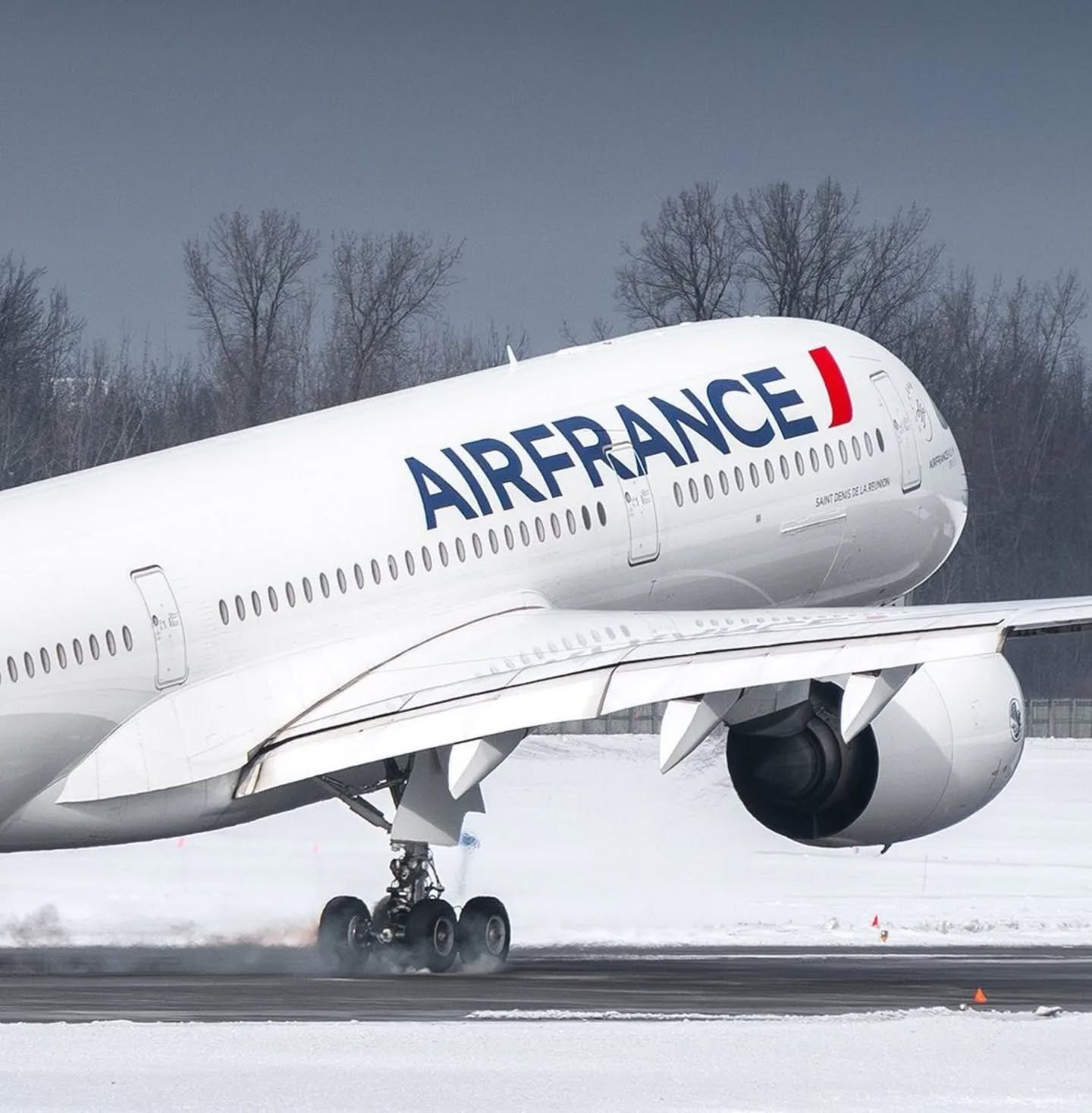 How to Change Name on Air France Airlines Ticket