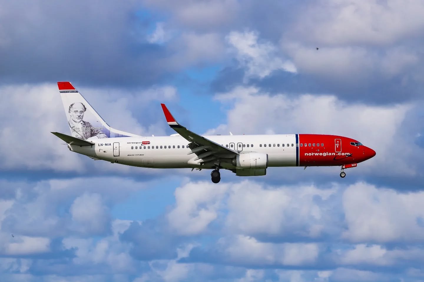 How to change name on Norwegian Flight Ticket