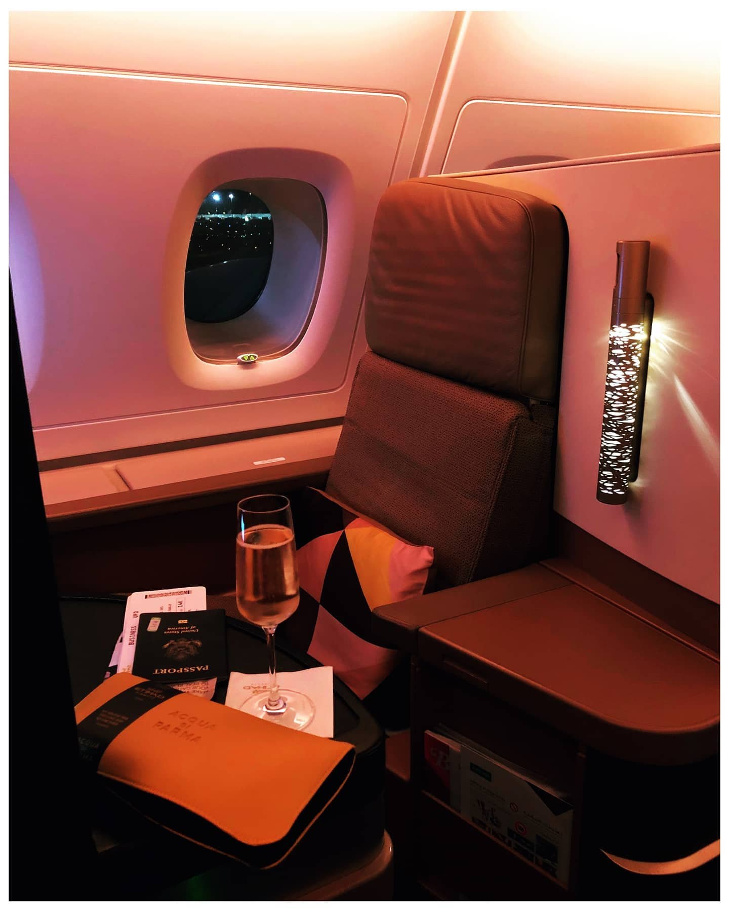 How to Extend Name on Etihad Ticket